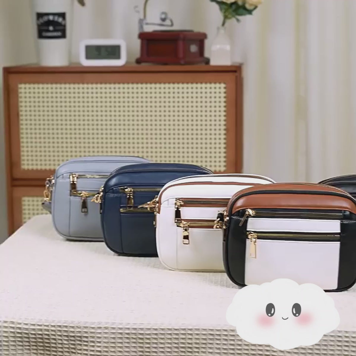 Carica il video: 